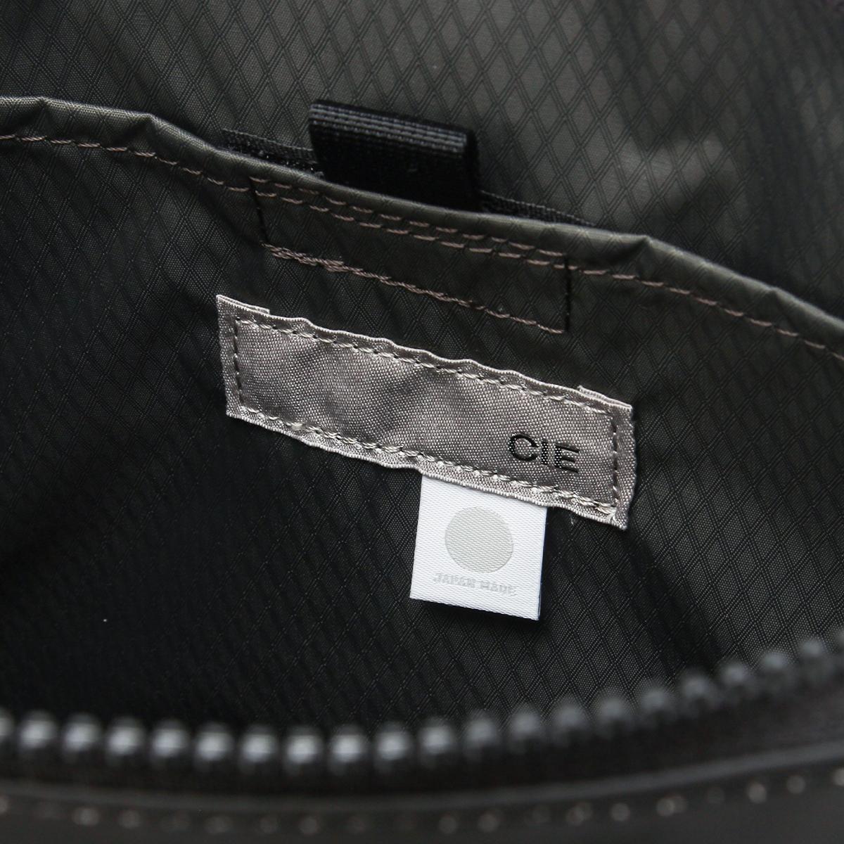 シー ヴァリアス ショルダーバッグ CIE cie-021824