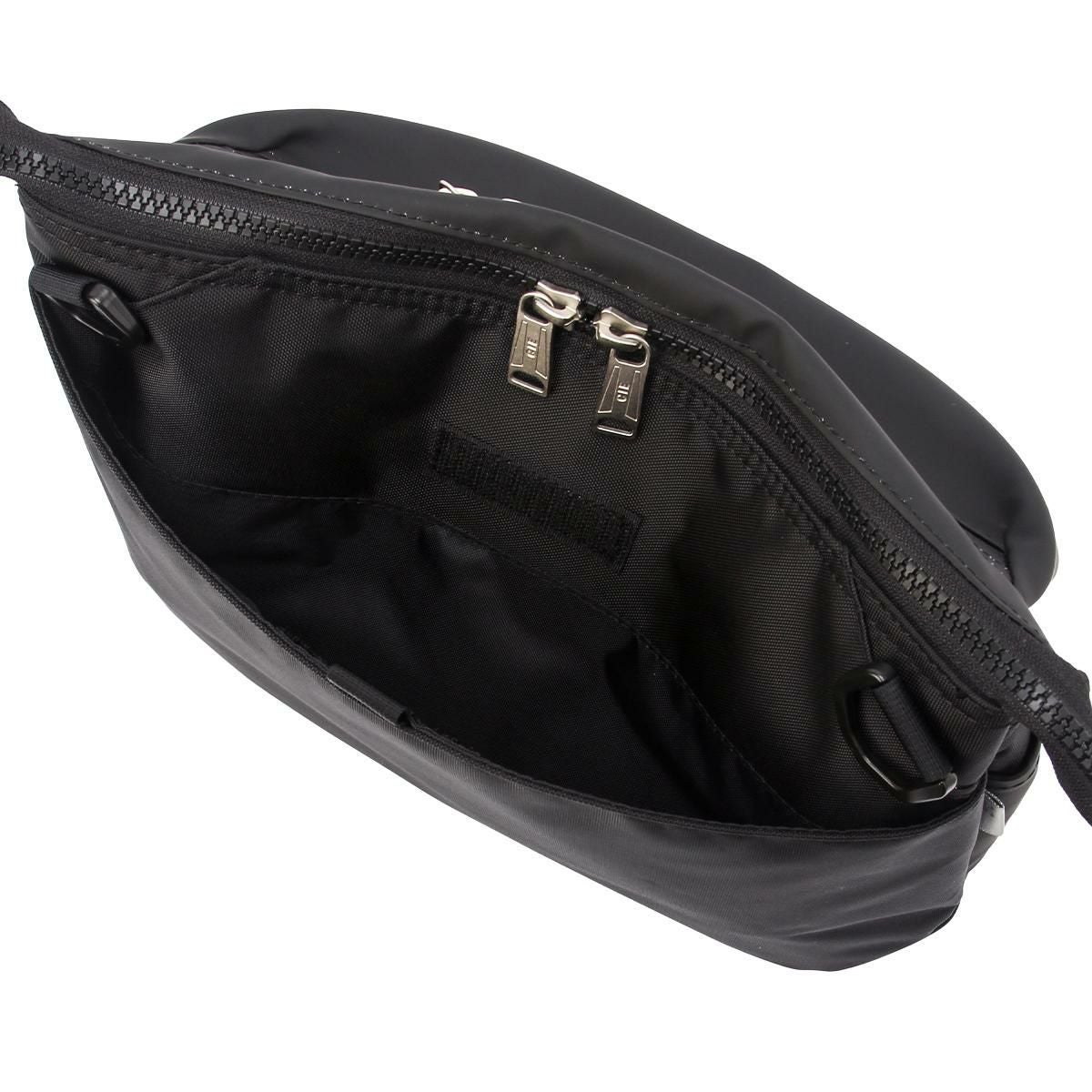 シー ヴァリアス ショルダーバッグ CIE cie-021824