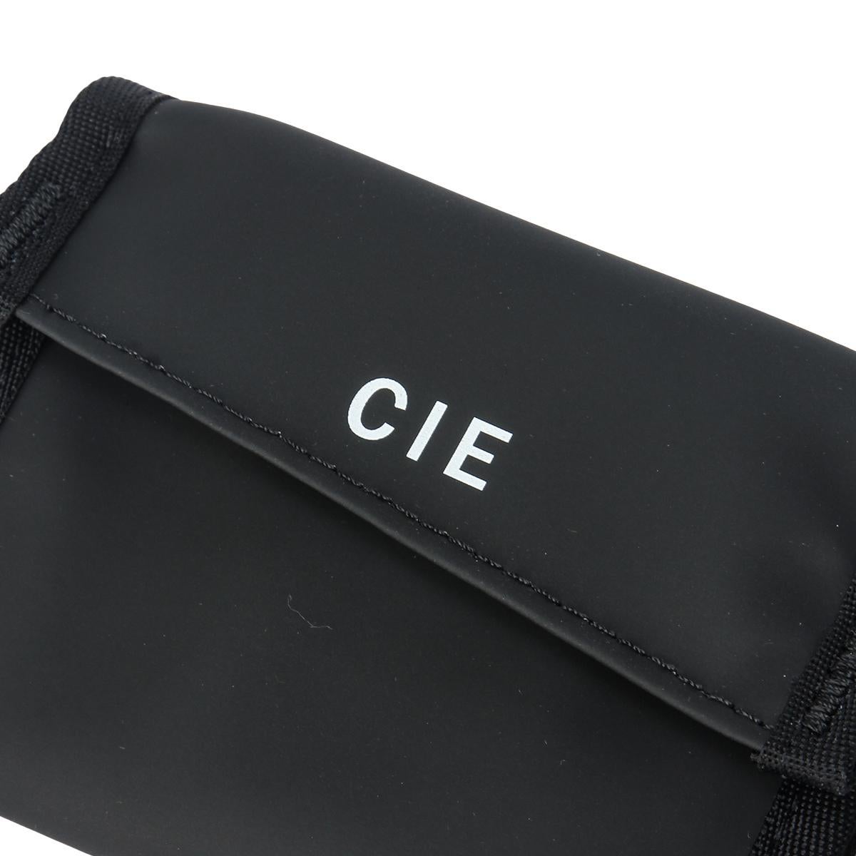 シー ヴァリアス ミニウォレット CIE cie-021851