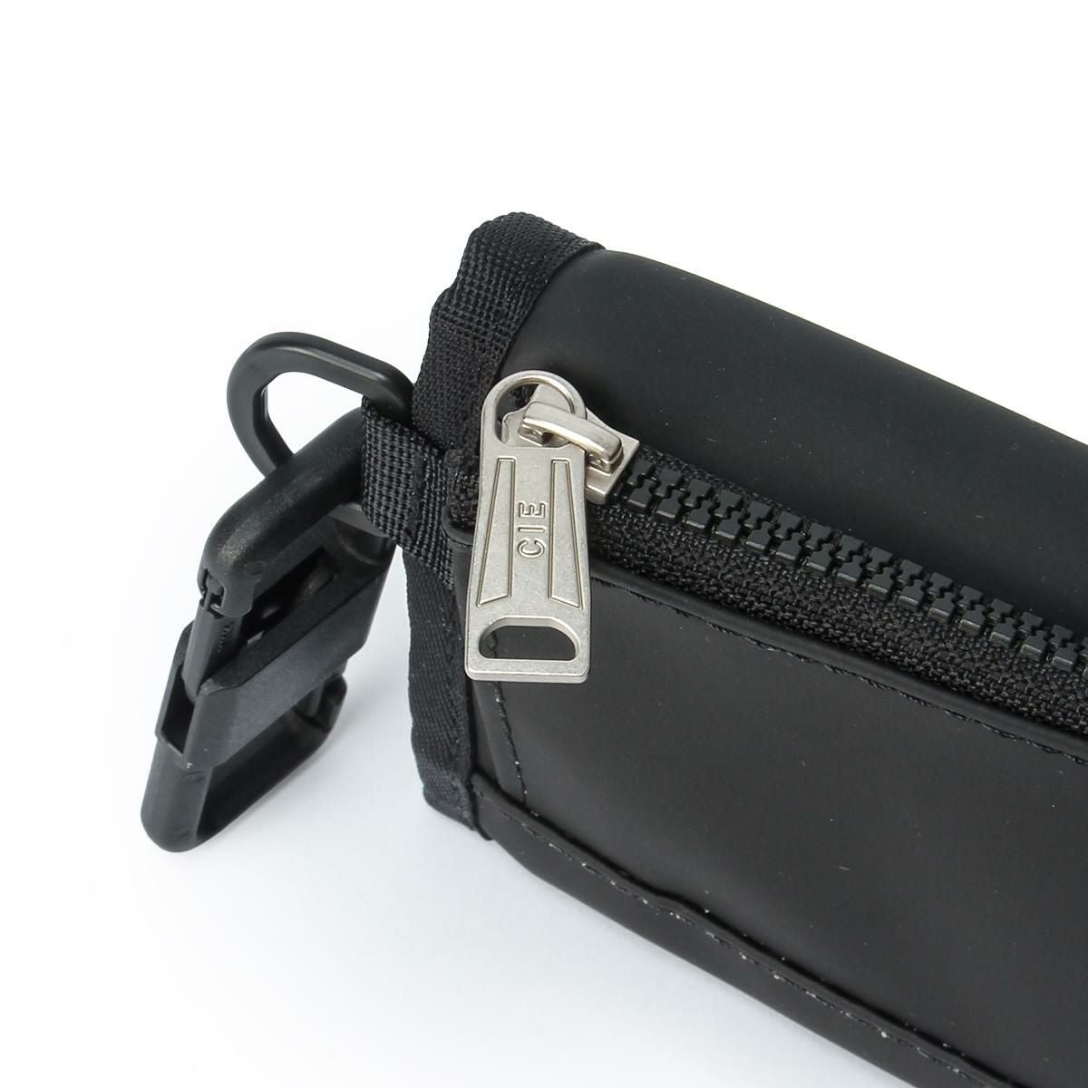 シー ヴァリアス ミニウォレット CIE cie-021851