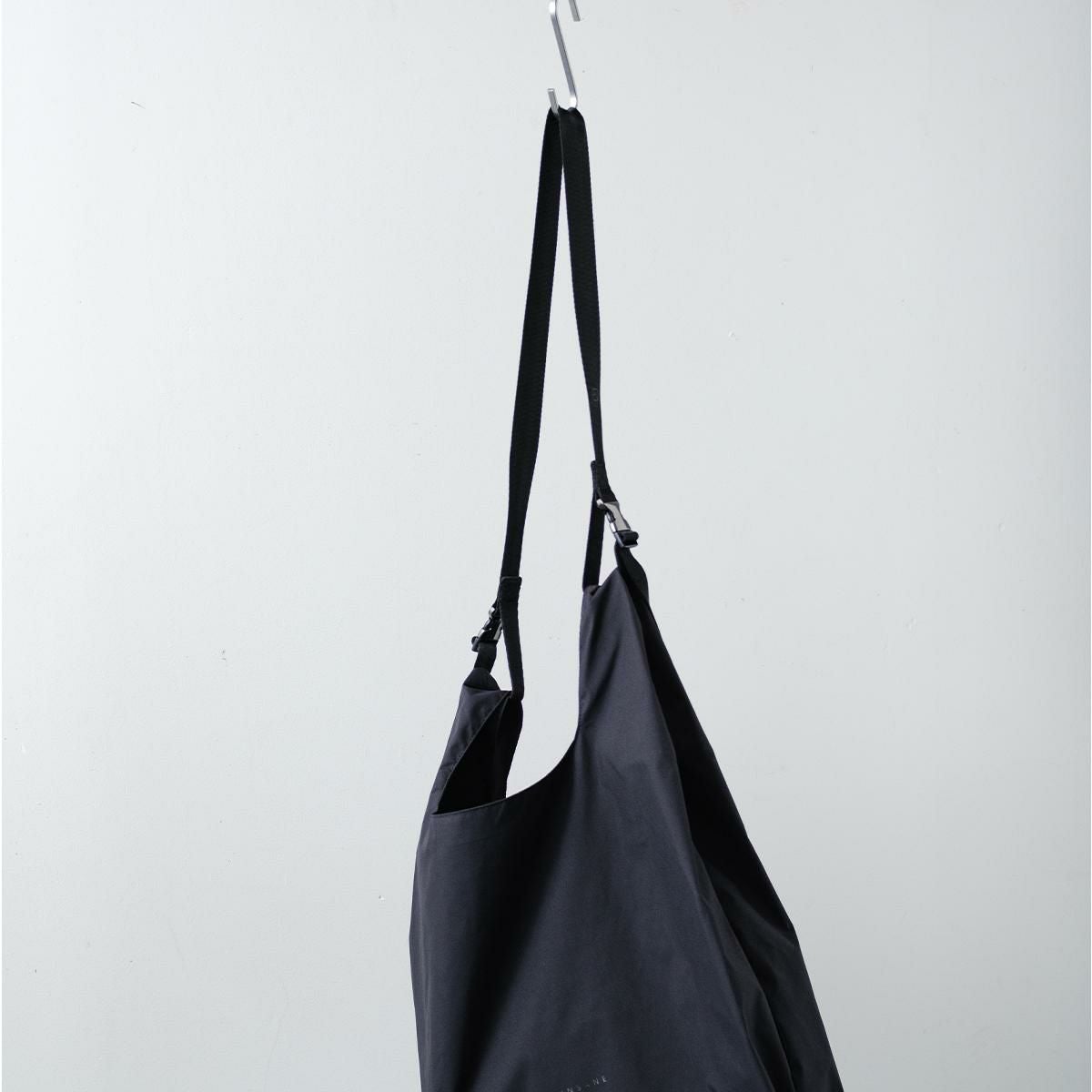 アンインセイン Pシリーズ ショルダーバッグ ANINSANE p02