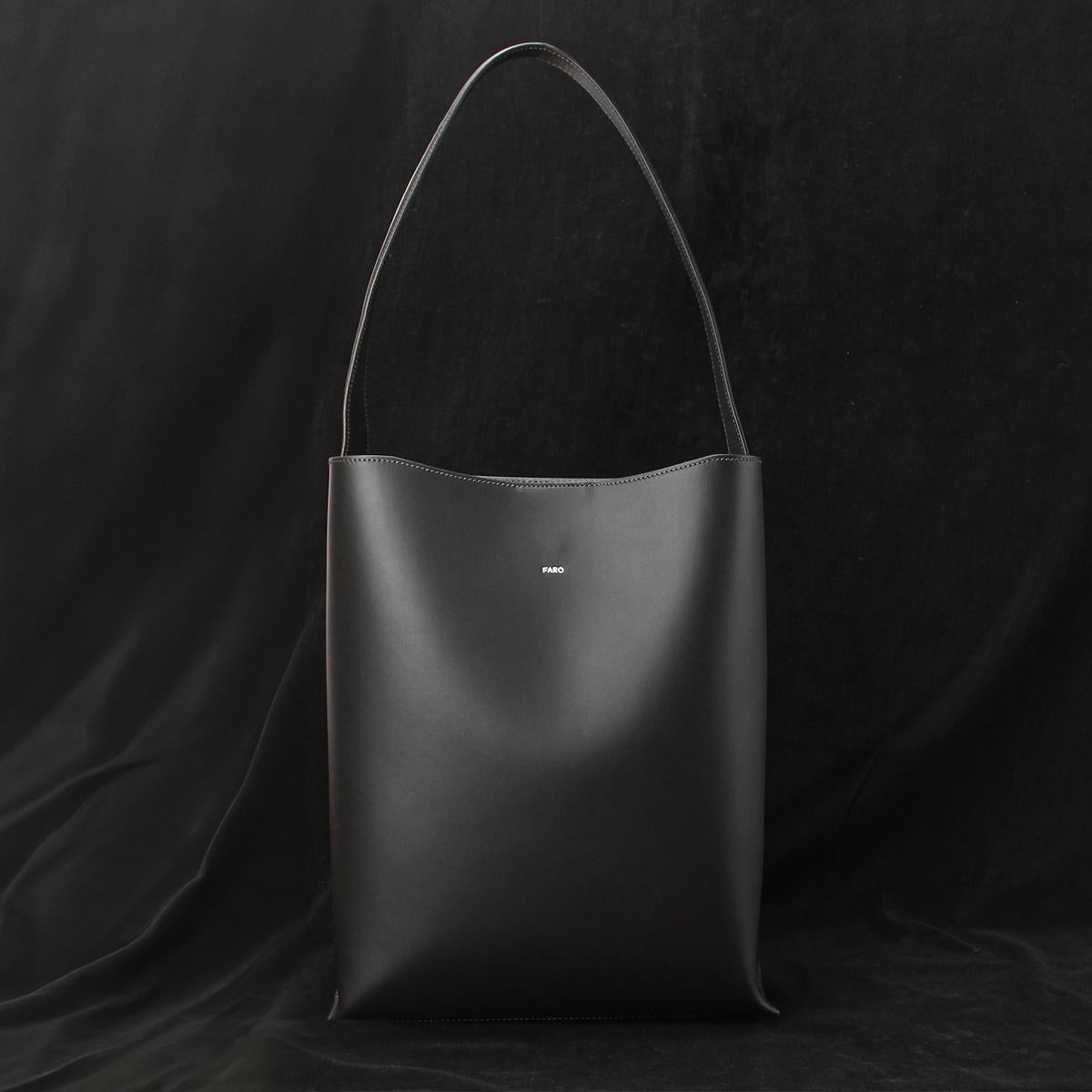 ファーロ Calma ショルダーバッグ FARO cal-shoulder-m