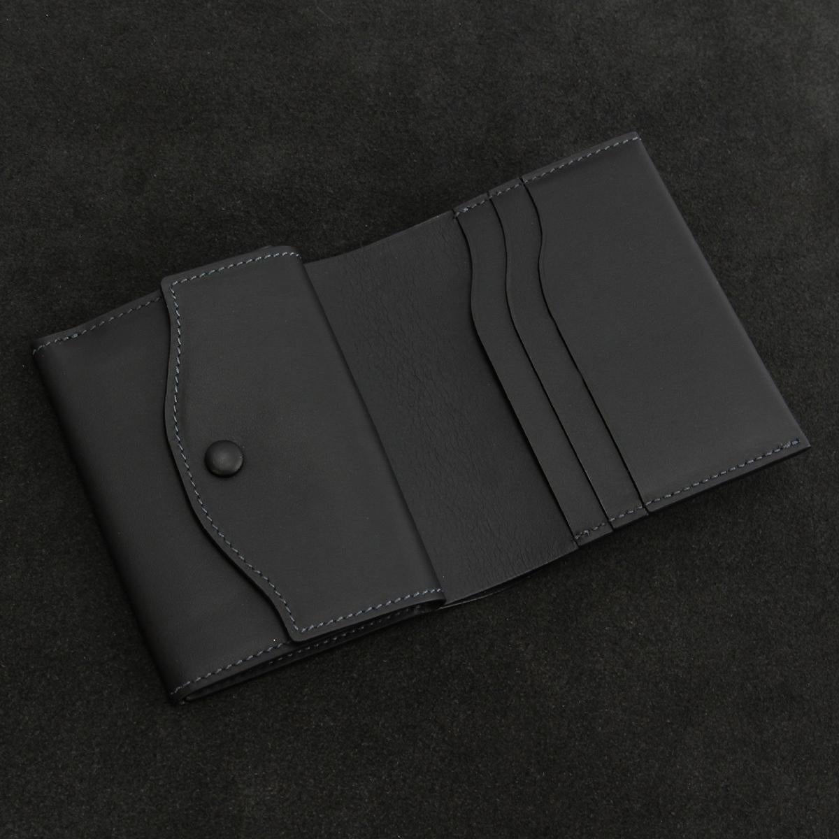 ファーロ Calma 二つ折り財布 FARO cal-swallet-c