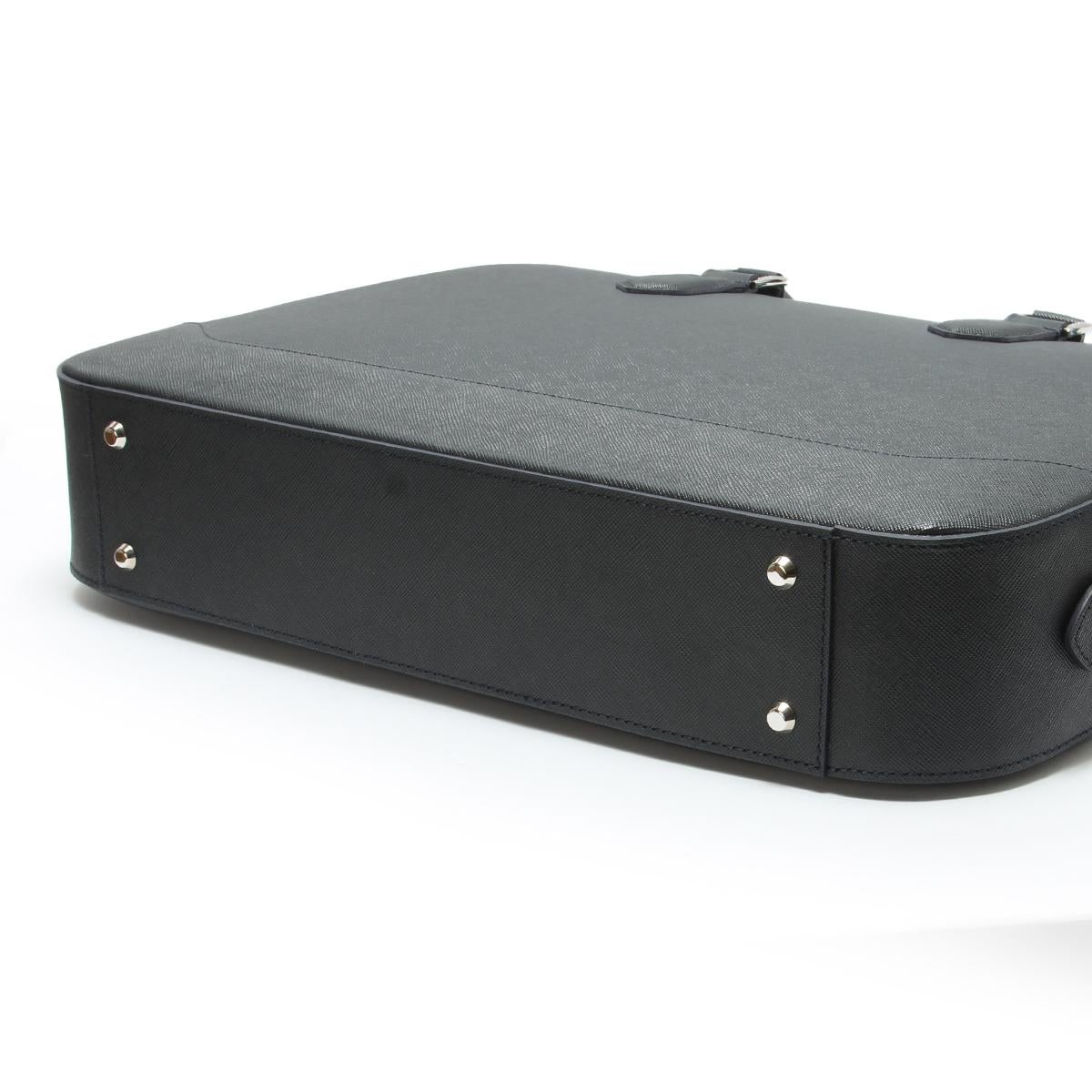 ペッレモルビダ キャピターノ ブリーフケース PELLE MORBIDA pmo-ca018