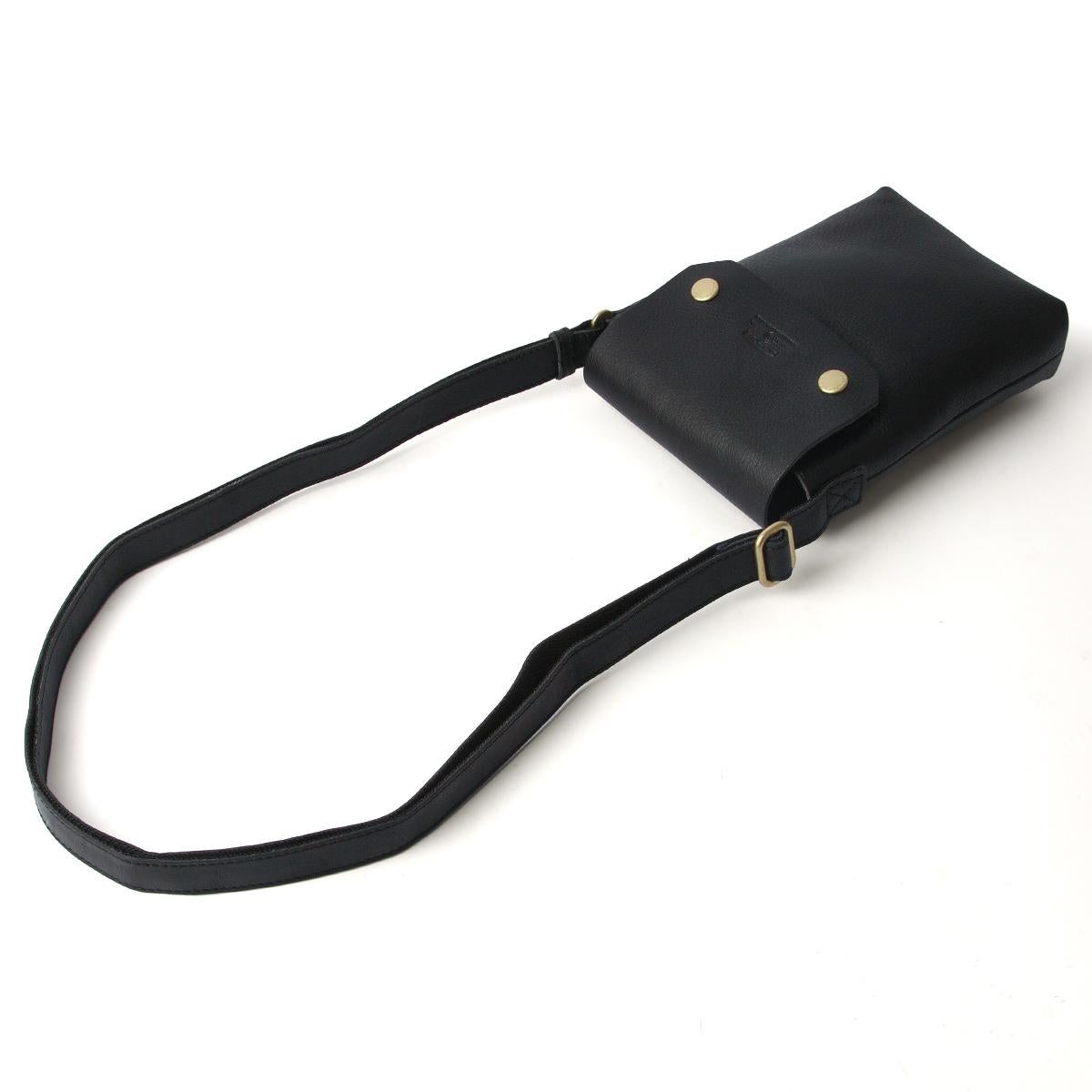 アッソブ OILED SHRINK ショルダーバッグ A2SOV as2ov-101407