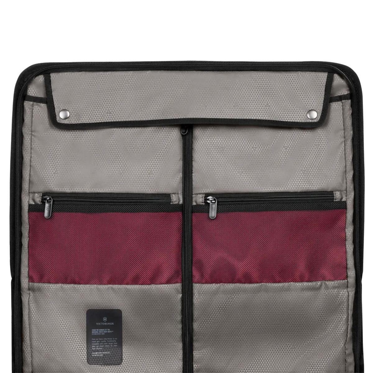 ビクトリノックス CROSSLIGHT ガーメントバッグ Victorinox garment-bag