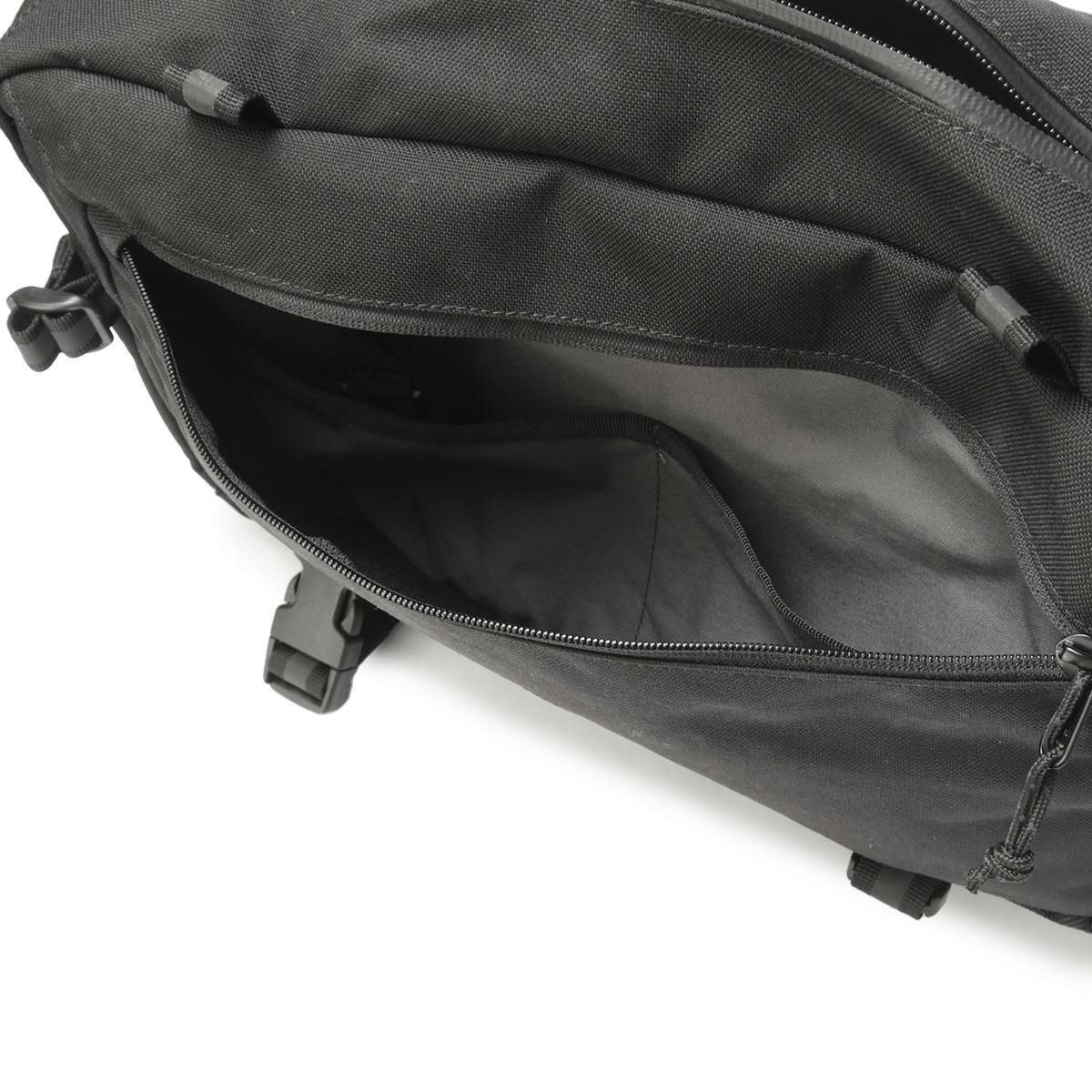 CHROME INDUSTRIES KADET MAX ショルダーバッグ  bg351