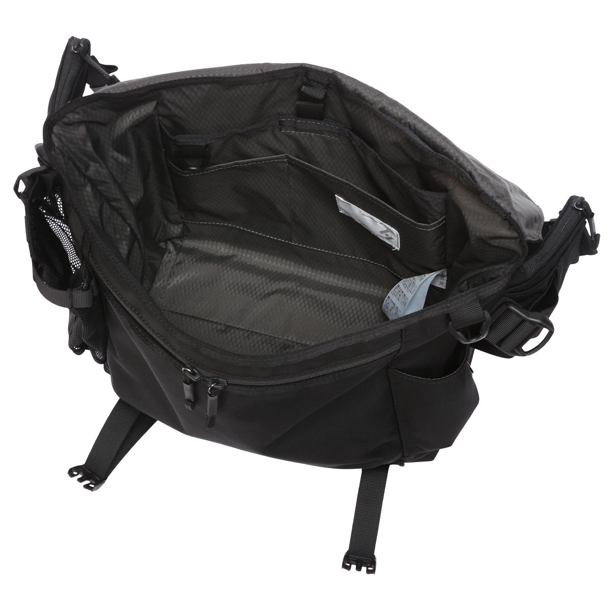 CIE ブラック メッセンジャーバッグ シー エイブル ショルダーバッグ メッセンジャーバッグ 13L CIE ABLE
