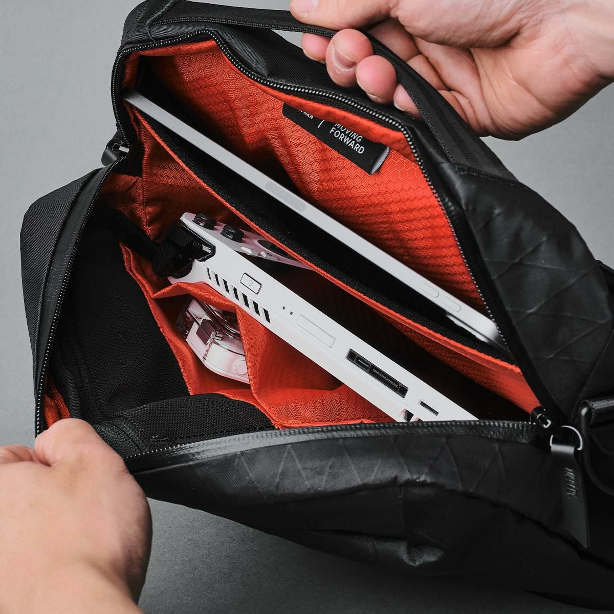 アルパカ go-sling ボディバッグ ALPAKA go-sling｜ONLINE STORE by