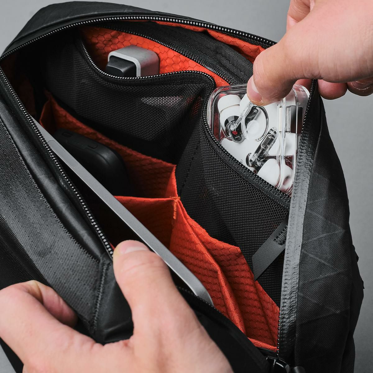 アルパカ go-sling ボディバッグ ALPAKA go-sling｜ONLINE STORE by