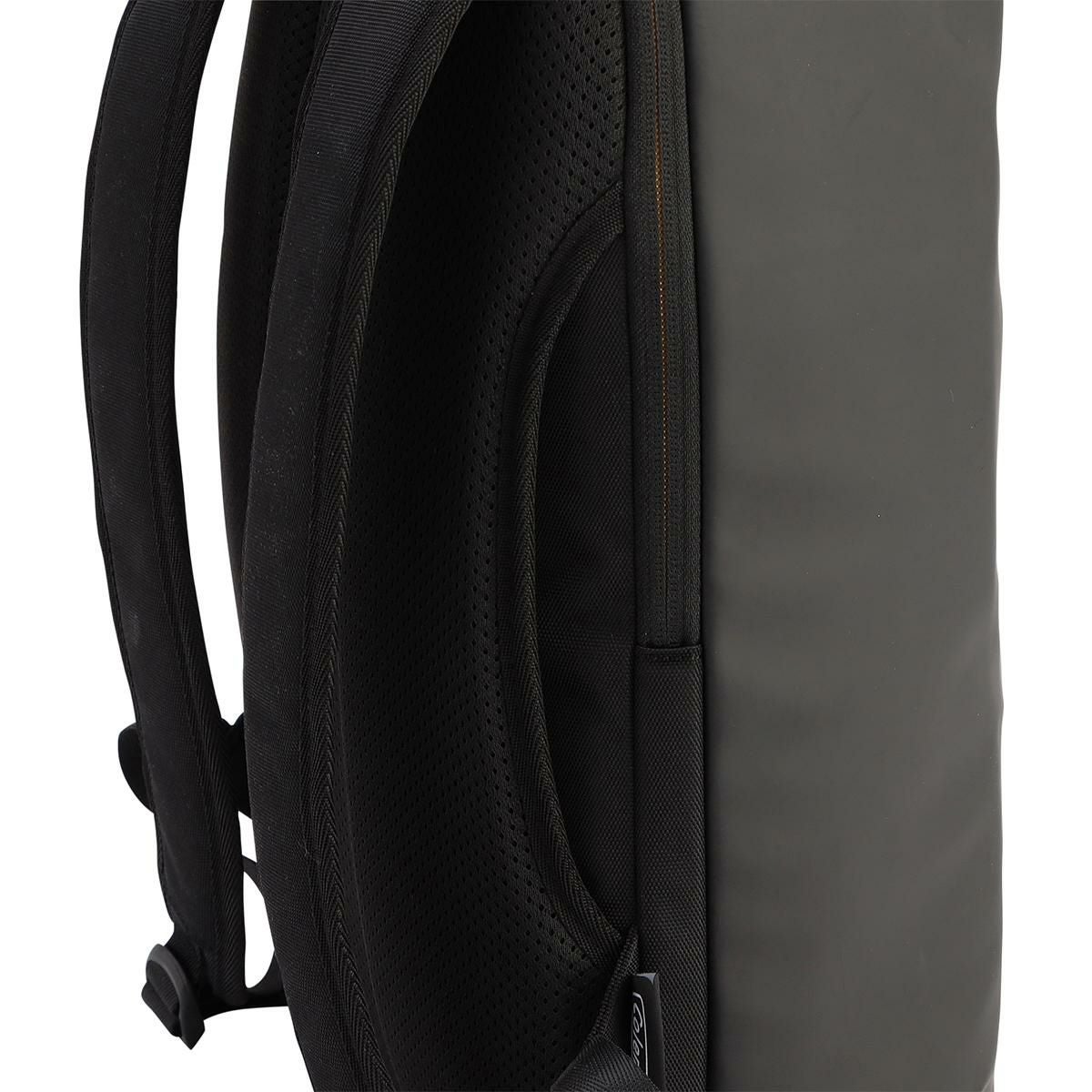 コールマン OUTBIZ ビジネスリュック Coleman outbiz-dome-12