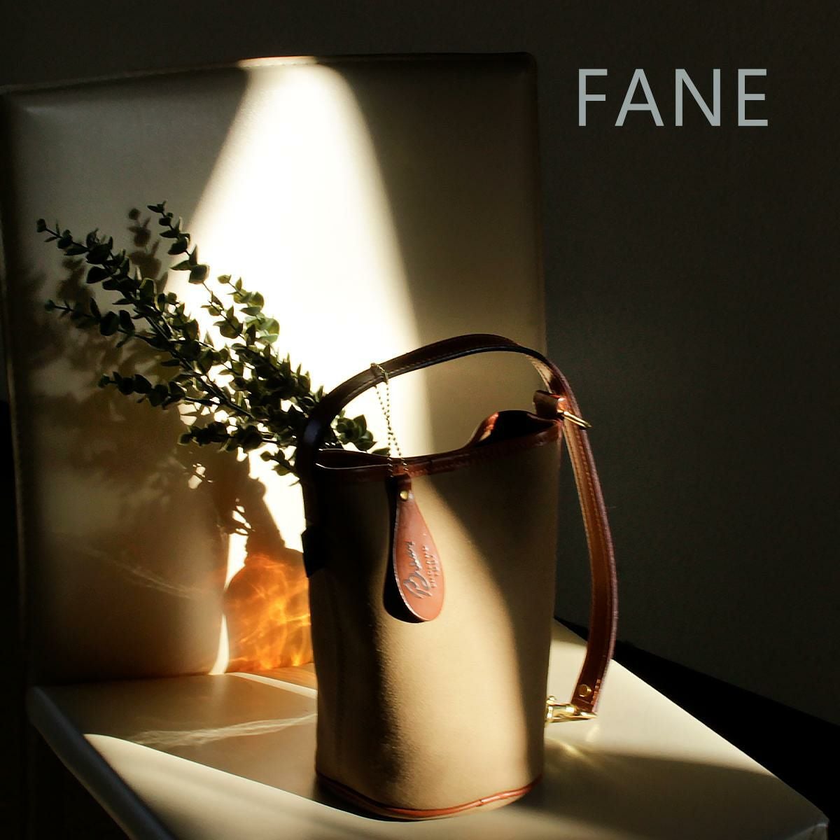 ブレディ FANE ショルダーバッグ Brady fane