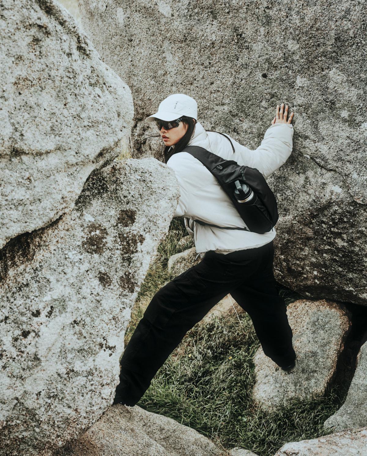 アルパカ  ボディバッグ ALPAKA metro-crossbody