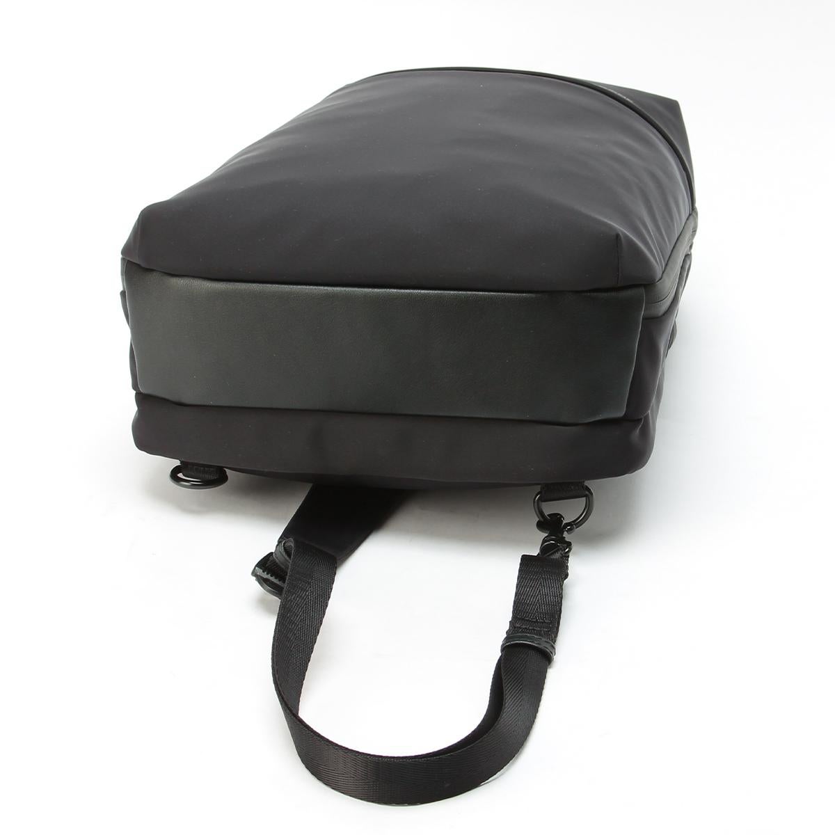 ゾンネ TRIM ボディバッグ SONNE sosl006