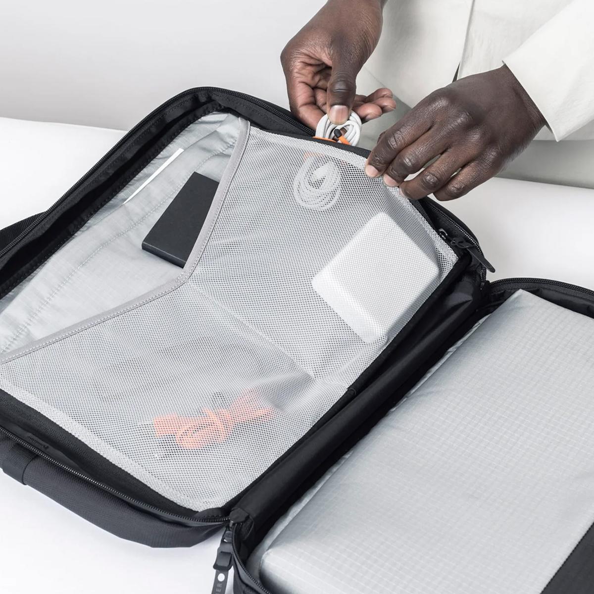 ブラックエンバー KOMPAK EMBER TEX ブリーフケース BLACK EMBER be-7225004