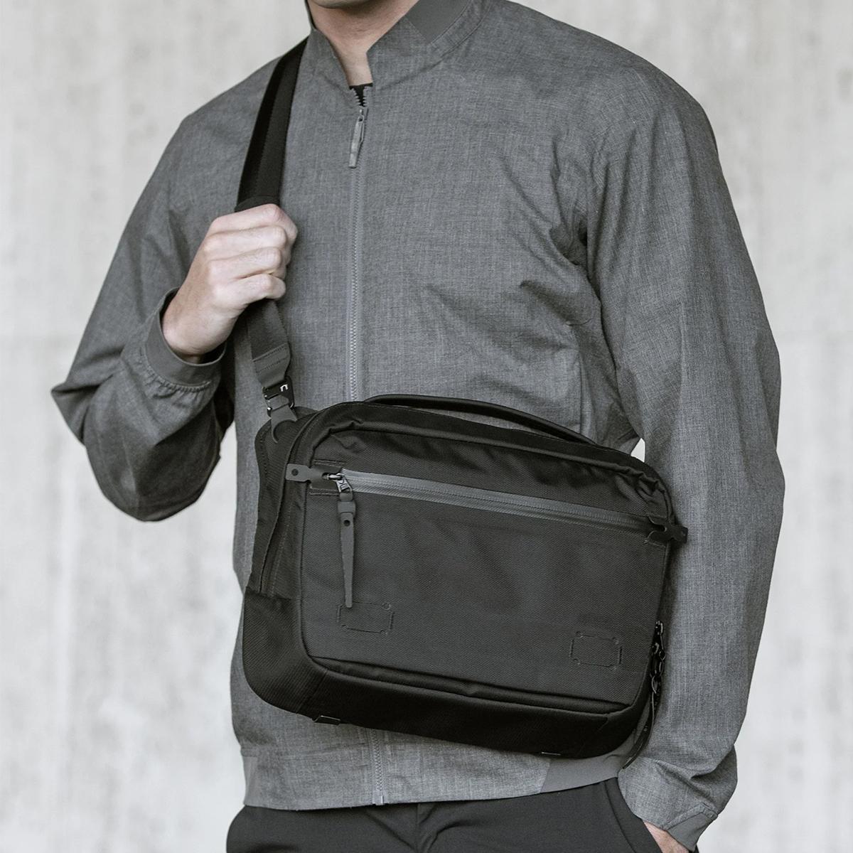 ブラックエンバー GRIP SLING EMBER TEX ショルダーバッグ BLACK EMBER be-7225010