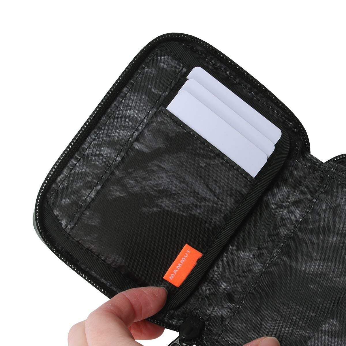 マムート Seon/セオン ミニウォレット MAMMUT seon-zip-wallet