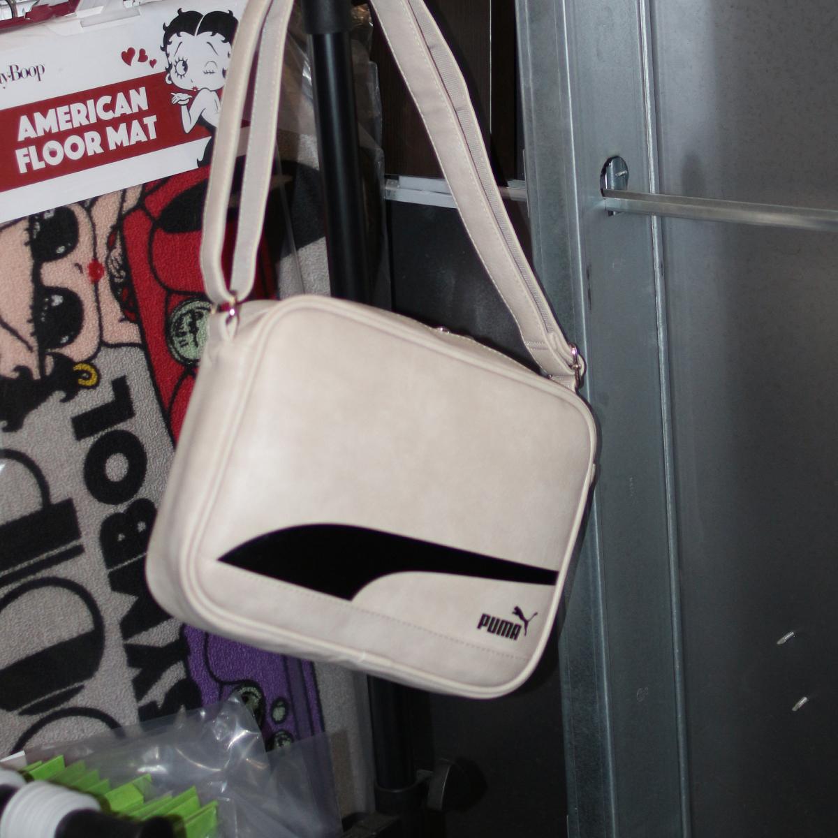 プーマ ヴィンテージコレクション ショルダーバッグ PUMA Vintage collection j20323