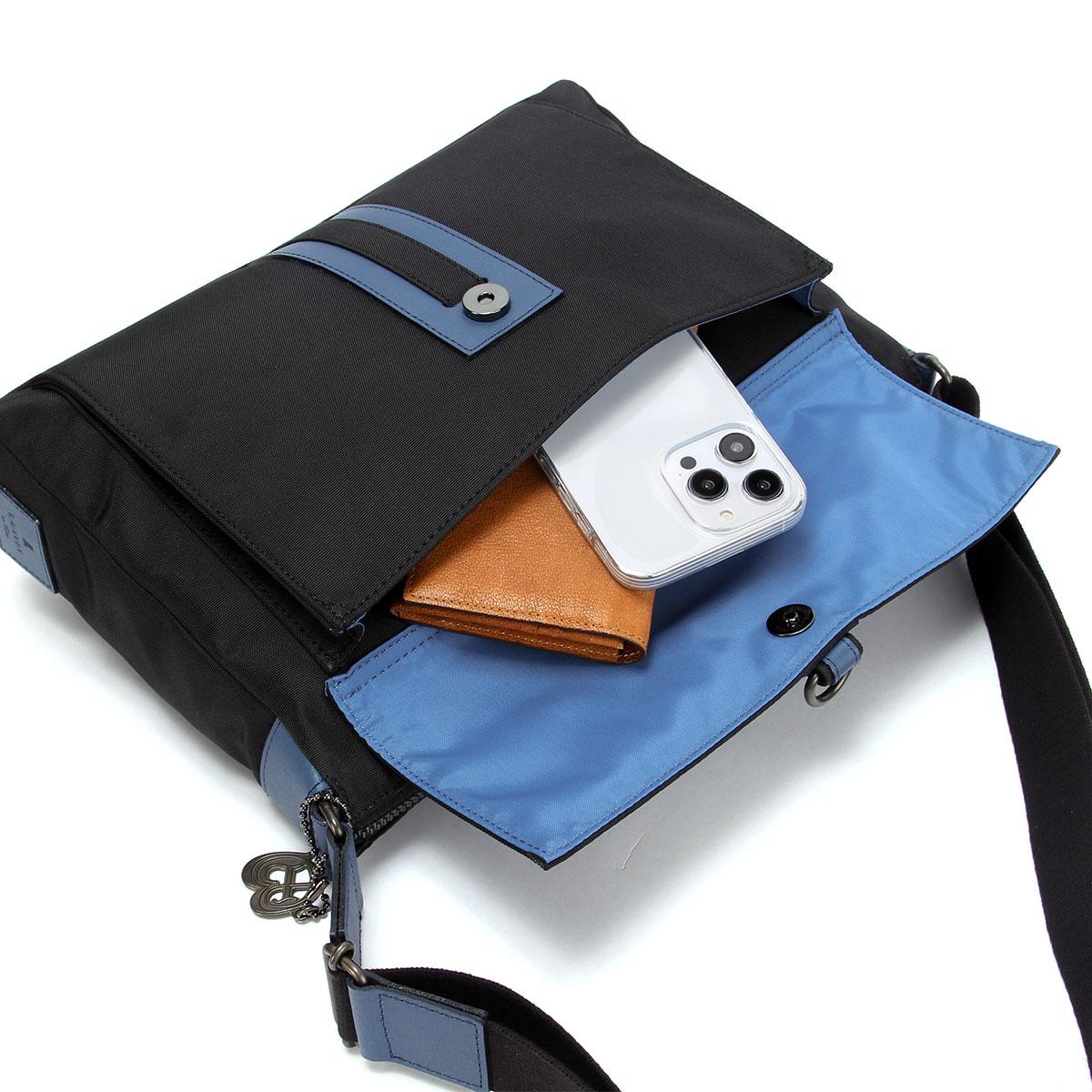 ランバンオンブルー ショルダーバッグ スリム A4 ドロップ LANVIN en