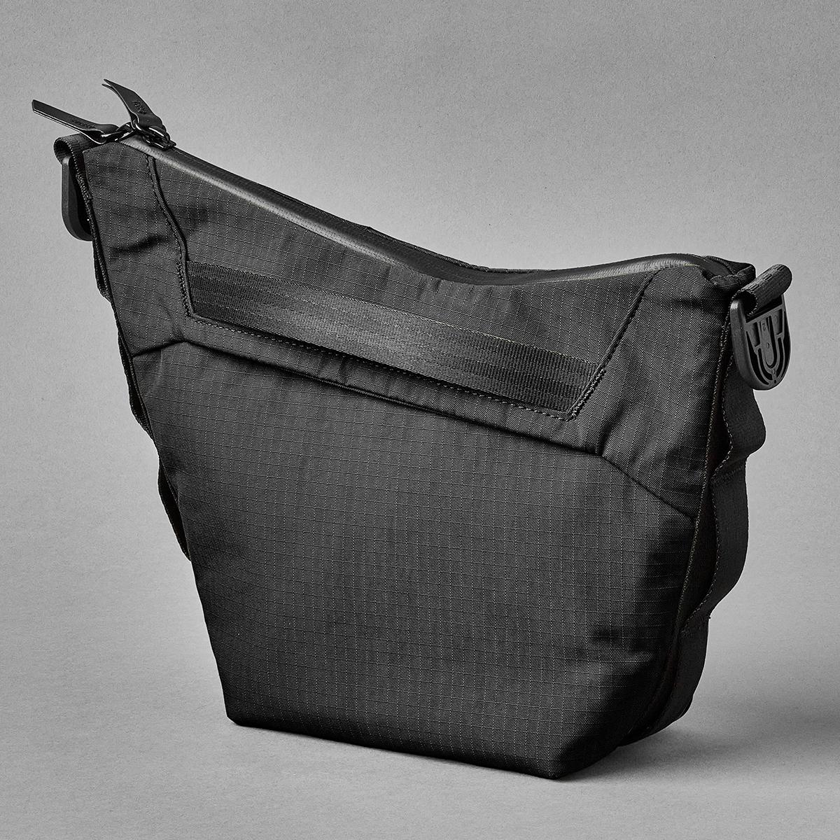 アルパカ スリングアンドショルダー ショルダーバッグ ALPAKA 4184