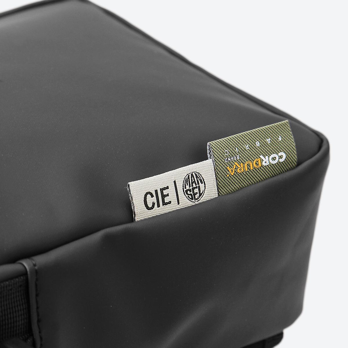 [公式] 限定コラボ CIE × マンセル ショルダーバッグ mansel 032067