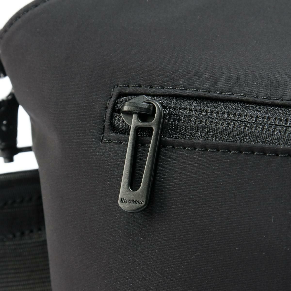 アンクール ハッチ ショルダーバッグ Un coeur hatch K904152