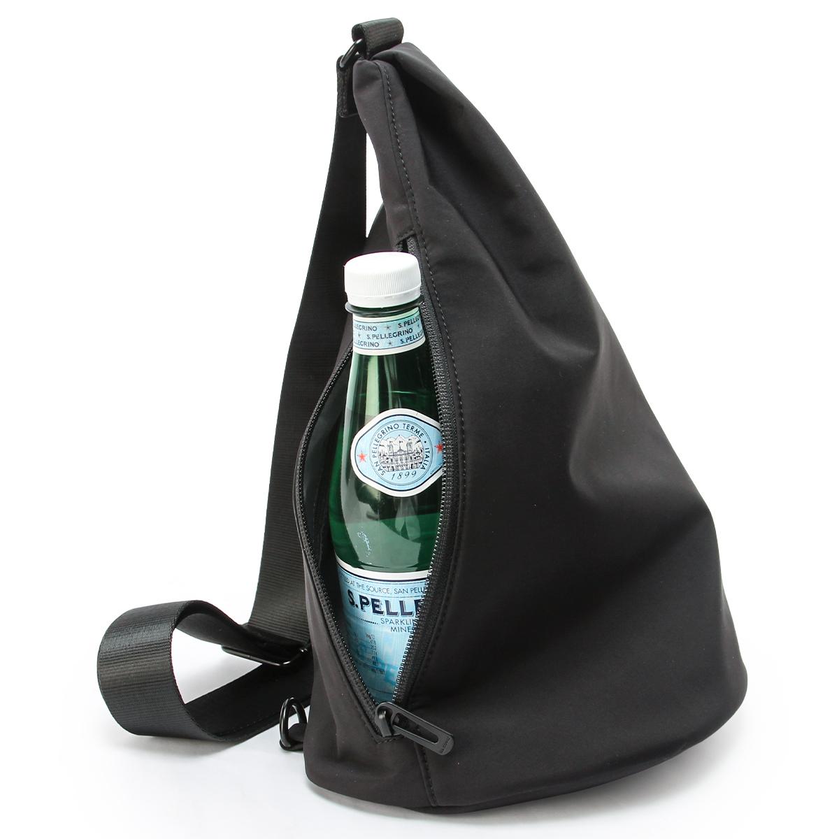 アンクール ハッチ ショルダーバッグ Un coeur hatch K904156