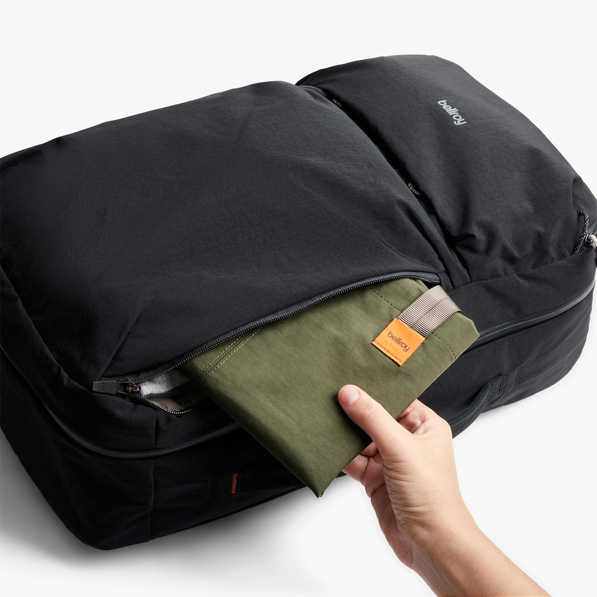 ベルロイ ライト リュック A4 B4 30L PC収納 16インチ Bellroy Lite