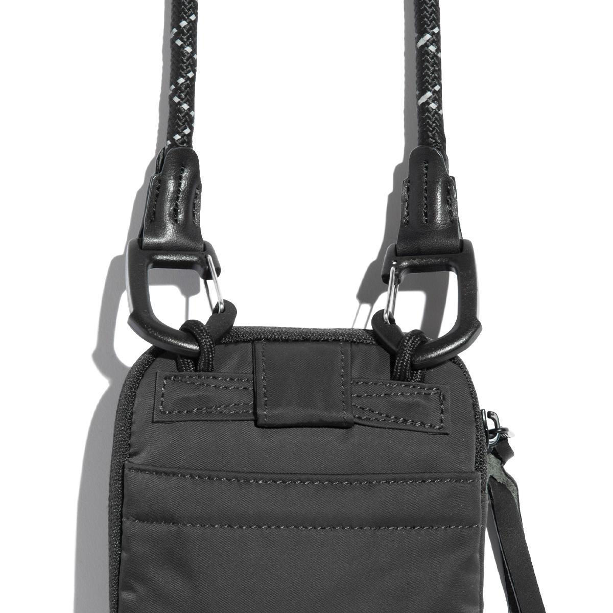 アントラック ショルダーバッグ UNTRACK 60211-01