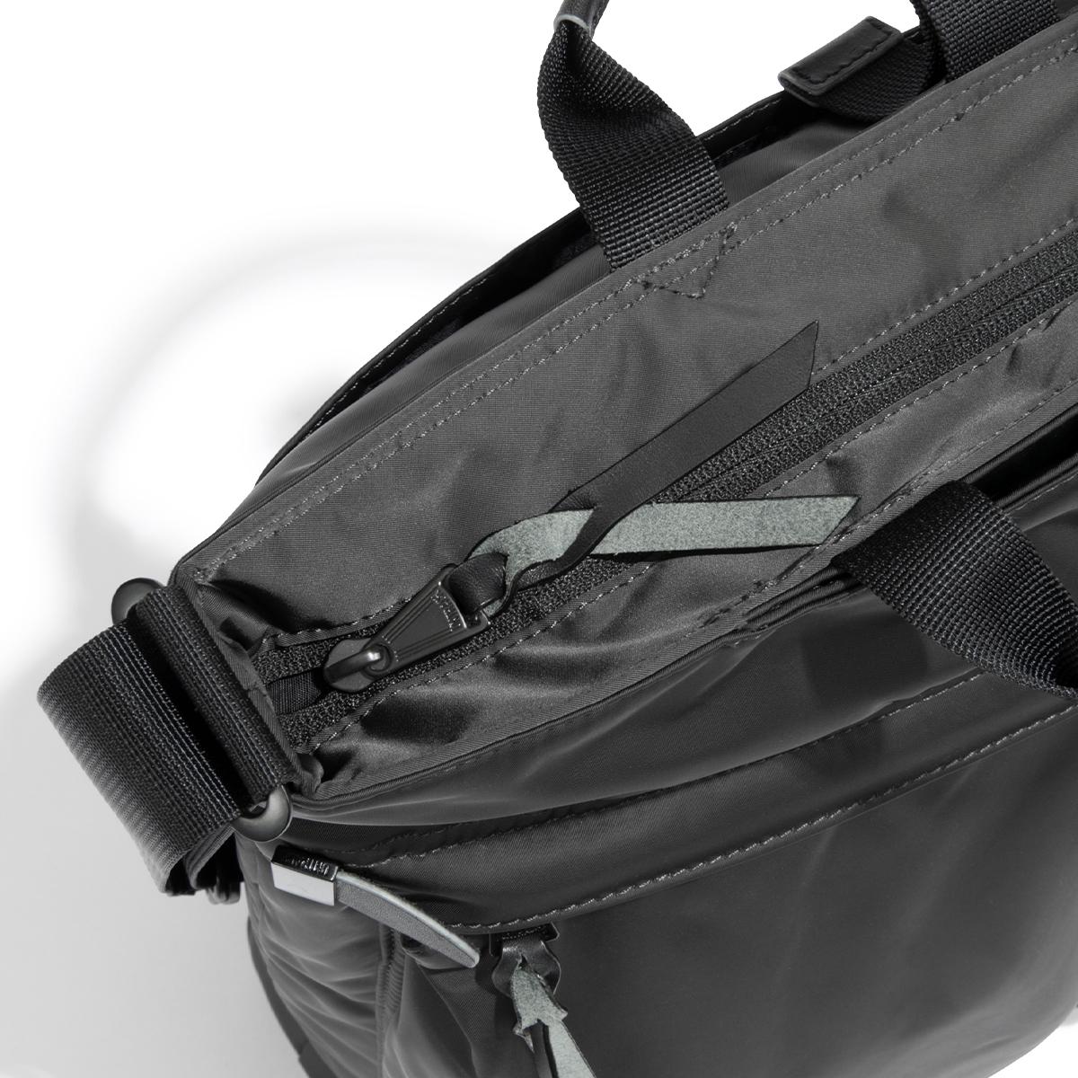 アントラック ヘルメットバッグ UNTRACK 60213-01