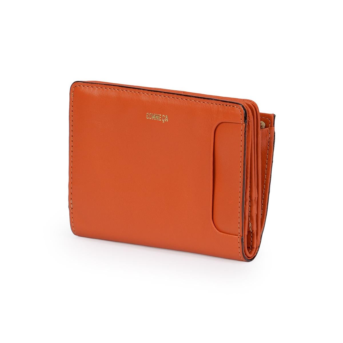 未使用　コムサデモード　エナメル革財布　オレンジベージュ COMME CA DU MODE（財布）のフリマアイテム一覧
