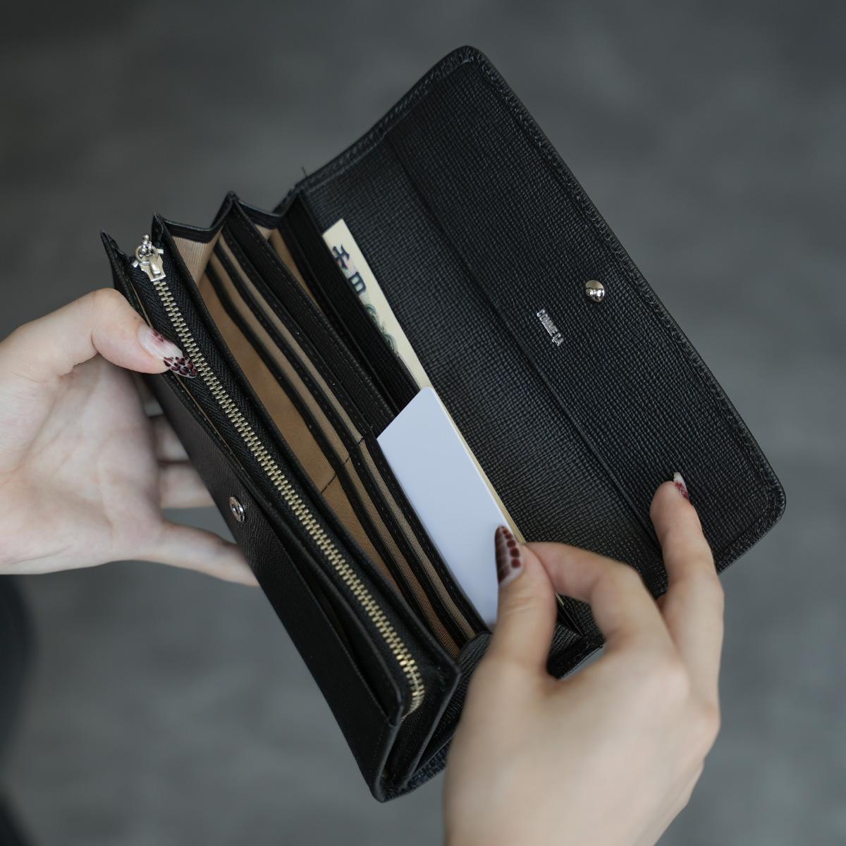 対象商品2点以上購入で10%OFFクーポン対象】コムサ シュリー 長財布