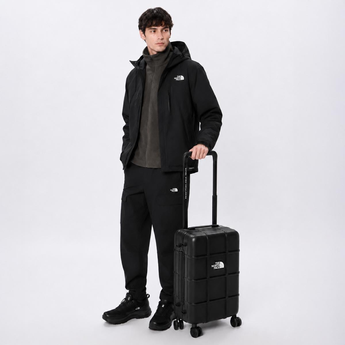 対象商品2点以上購入で10%OFFクーポン対象】ノースフェイス スーツ