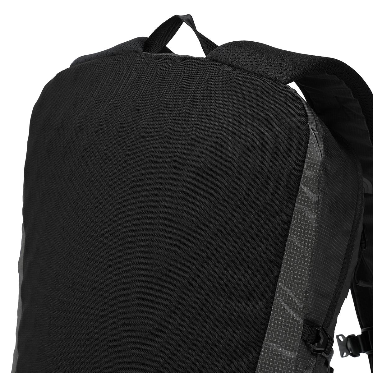 ノースフェイス ヘイジーデイパック 22L THE NORTH FACE HAZY DAYPACK