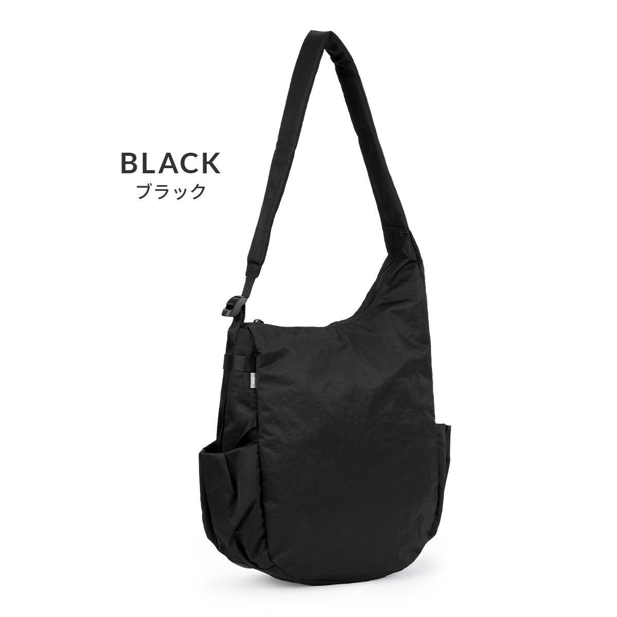 ネスク ウォッシュ ショルダーバッグ ペットボトル 入る 三日月型 A4
