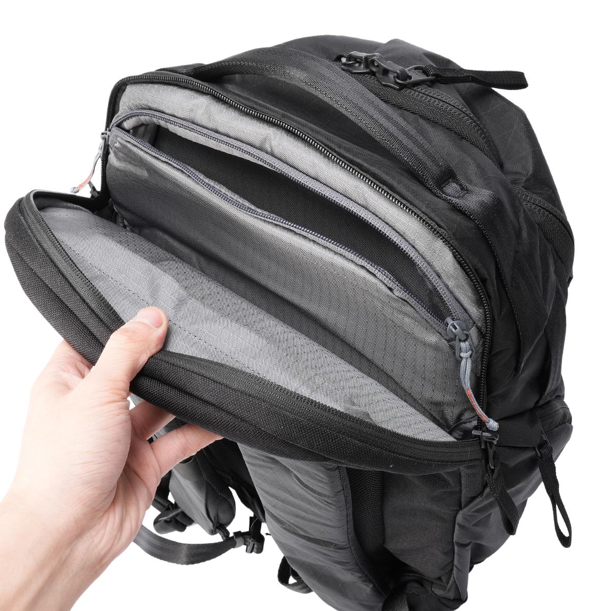 oitea4つセットです エイブルキャリー Max EDC リュック バックパック 拡張 A3 26L PC収納