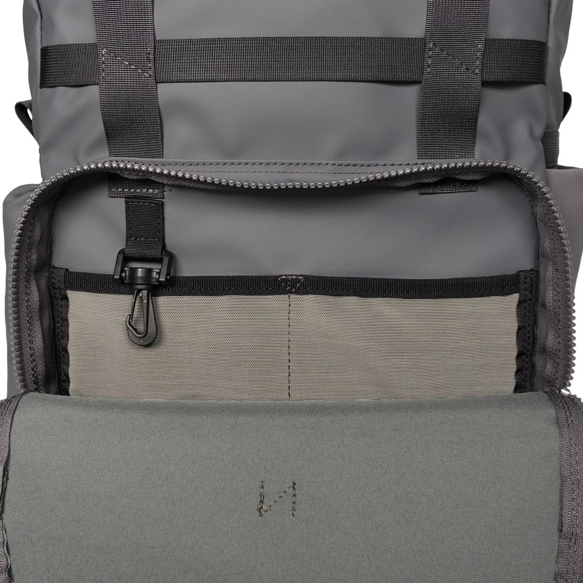 旅人③ シー グリッド3 リュック A4 B4 17.5L 2WAY PC収納 15インチ CIE GRID3