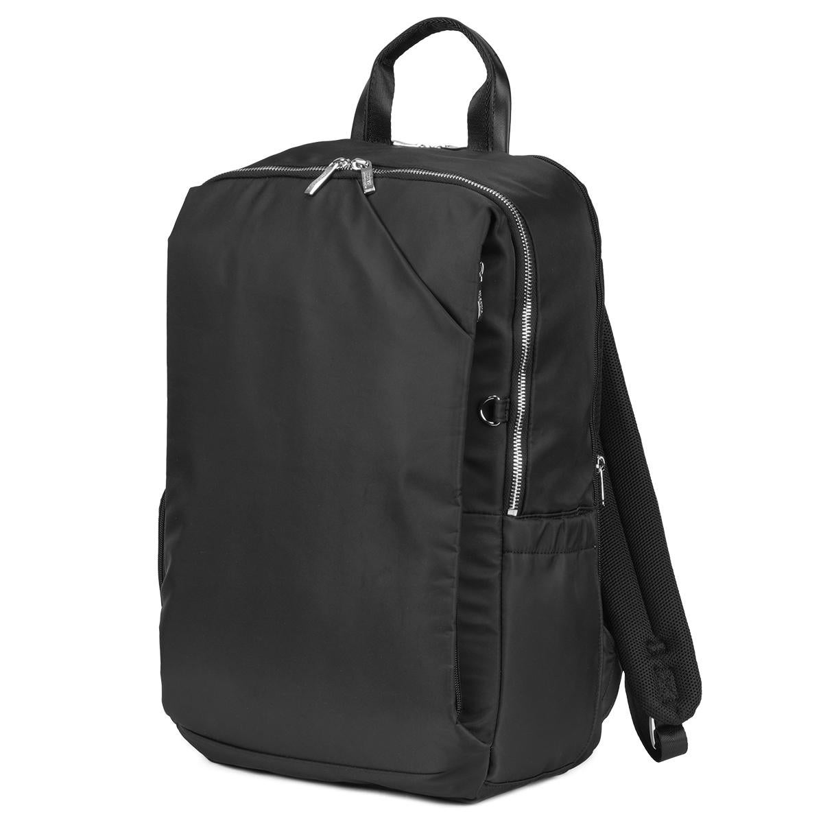 メルヴェ ルイーズ リュック B4 PC収納 15インチ 17L merve louise