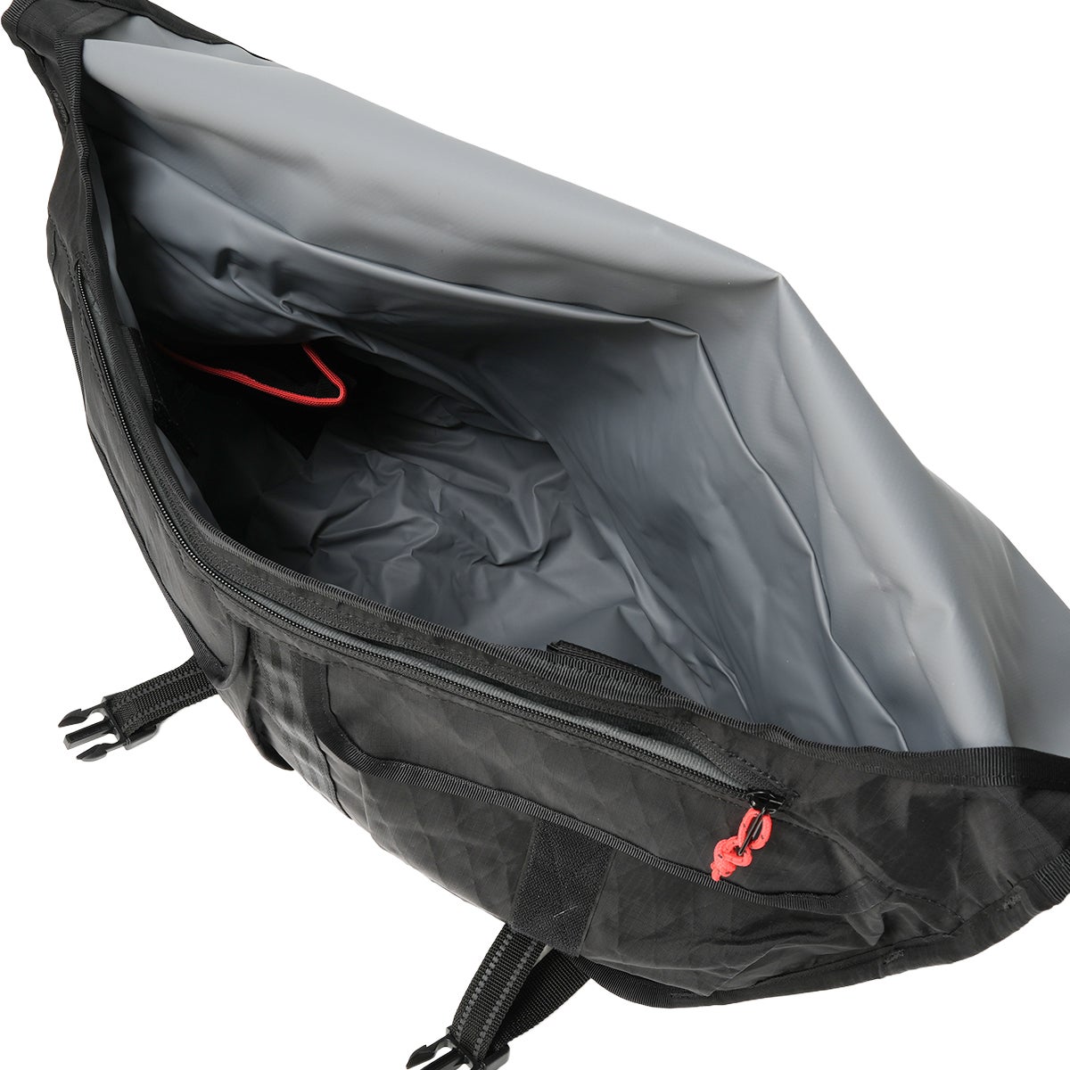 クローム インダストリーズ CTZ メッセンジャーバッグ 24L 耐水