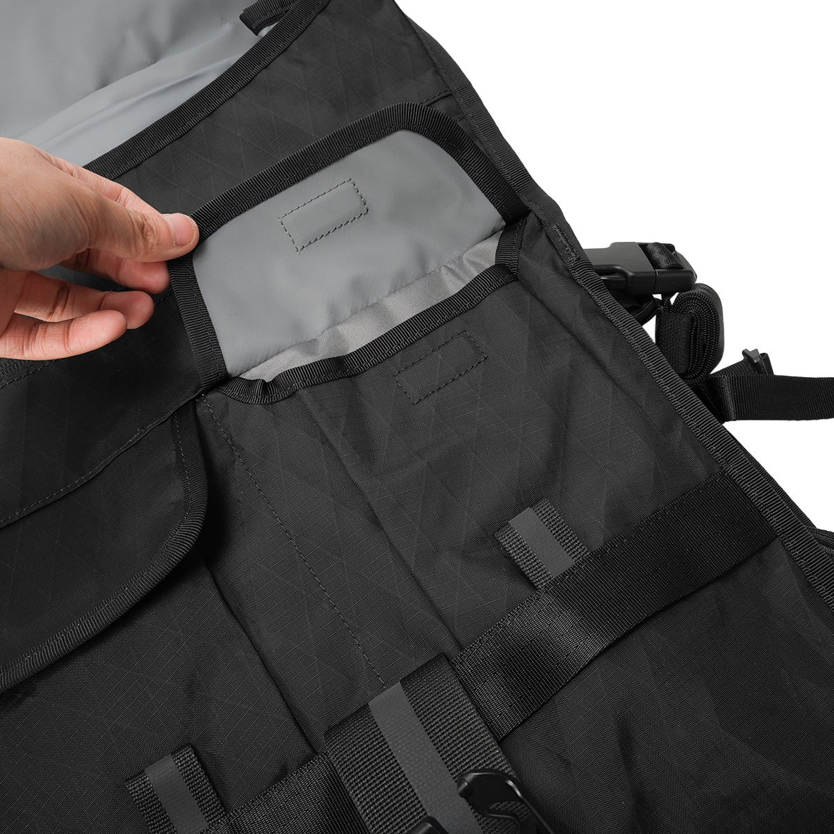 クローム インダストリーズ ワルシャワ リュック バックパック 30L B4