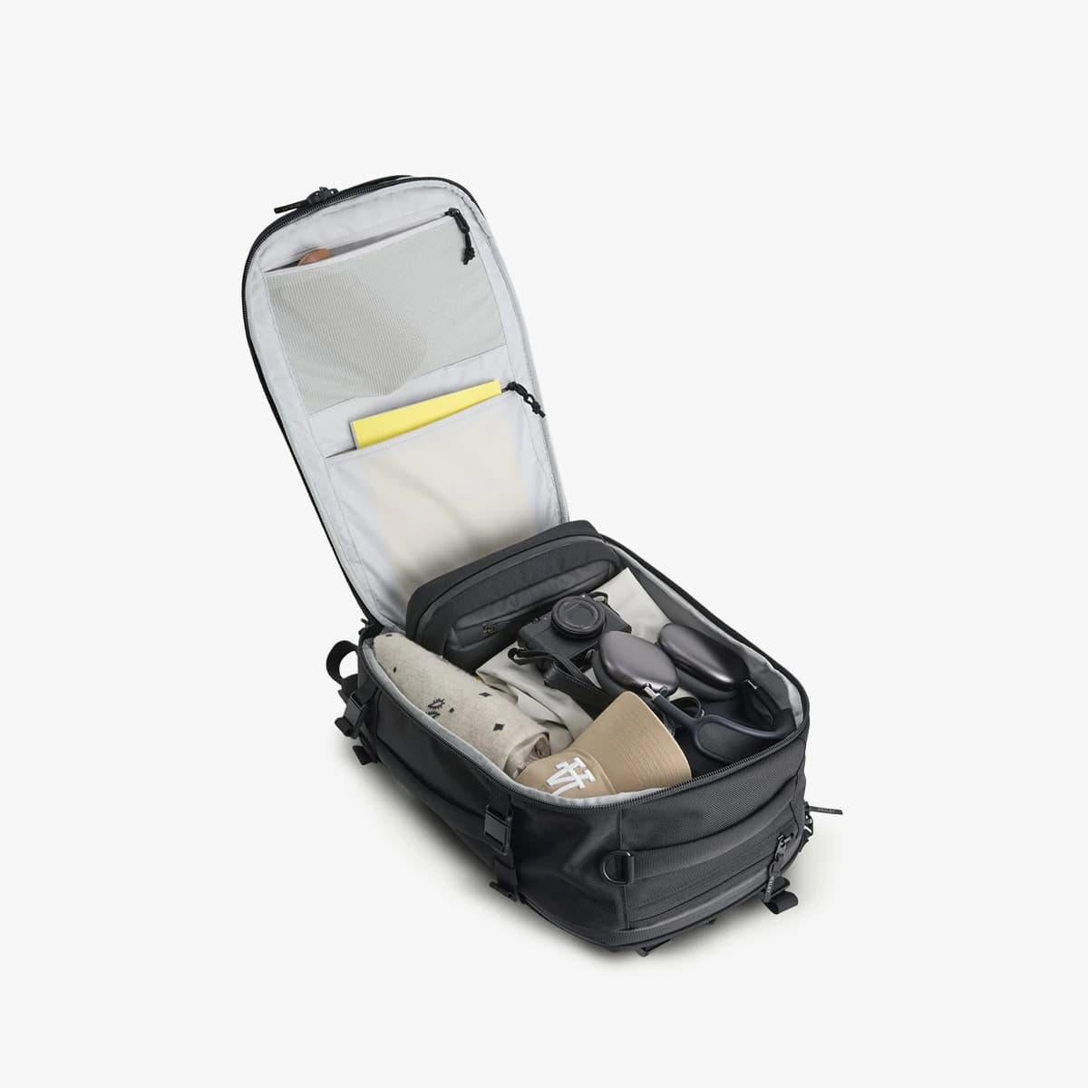 WEXLEY ACE V2 バックパック リュック 32L B4 16インチPC ウェクスレイ