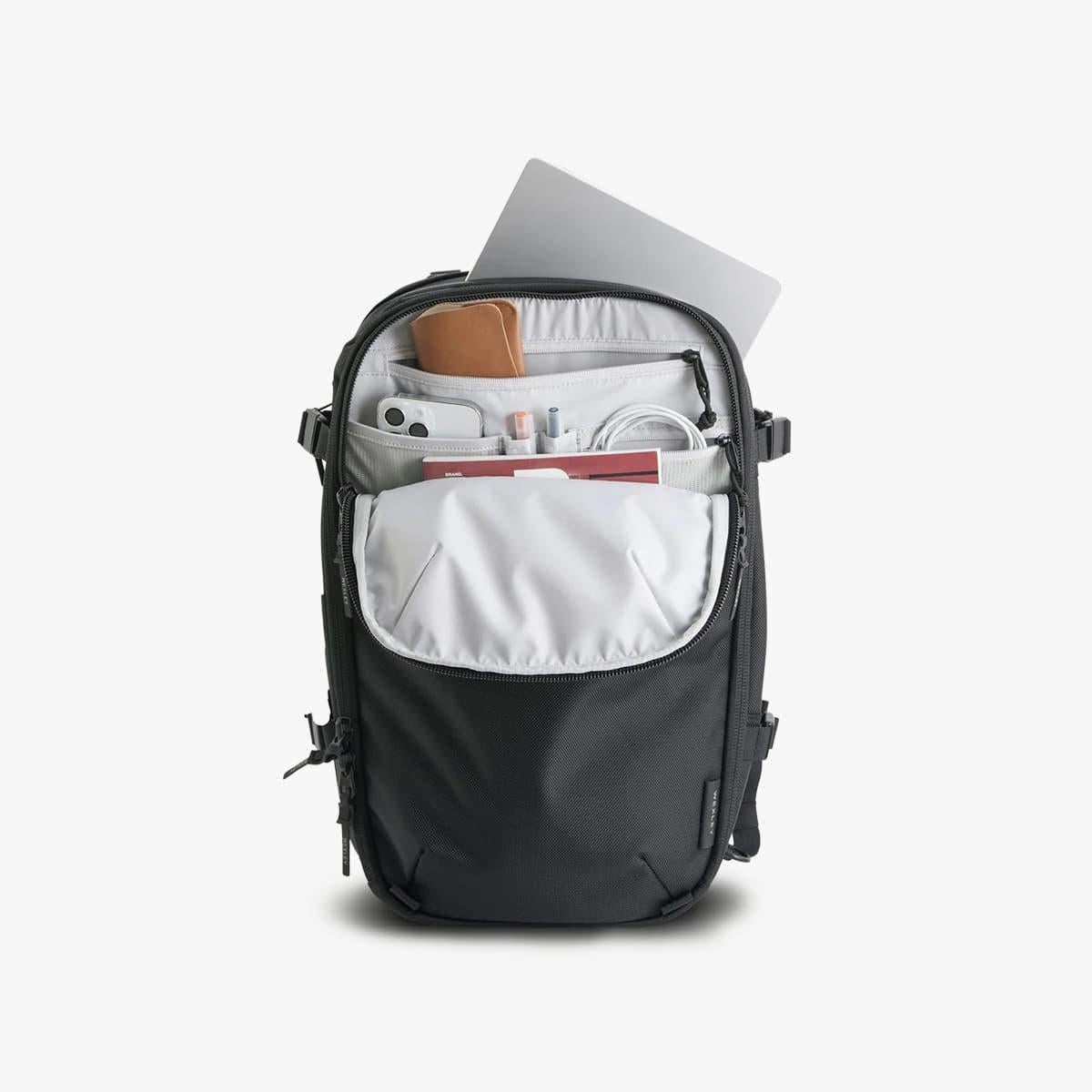 WEXLEY ACE V2 バックパック リュック 32L B4 16インチPC ウェクスレイ
