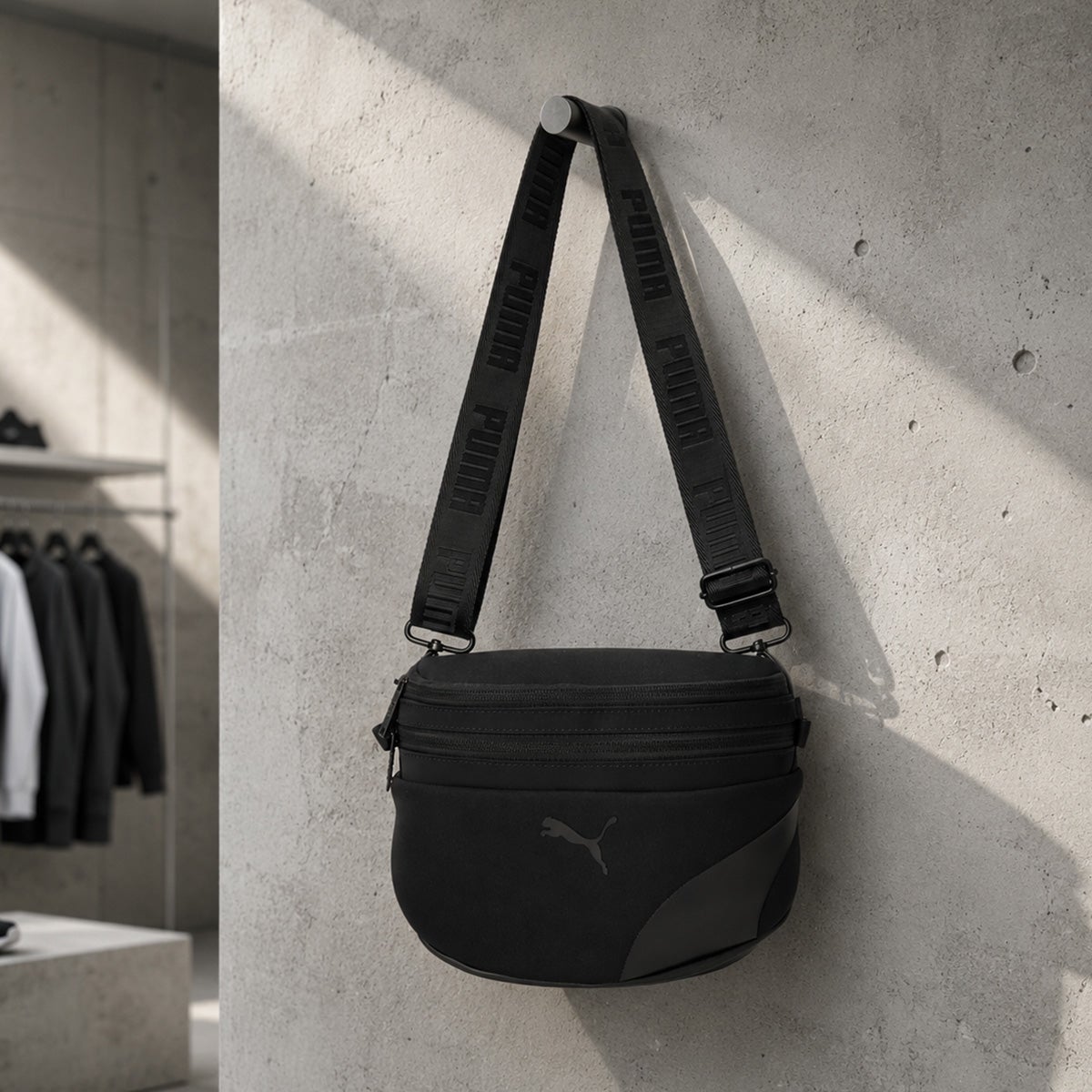 プーマ インサイド ショルダーバッグ ミニショルダーバッグ A5 PUMA