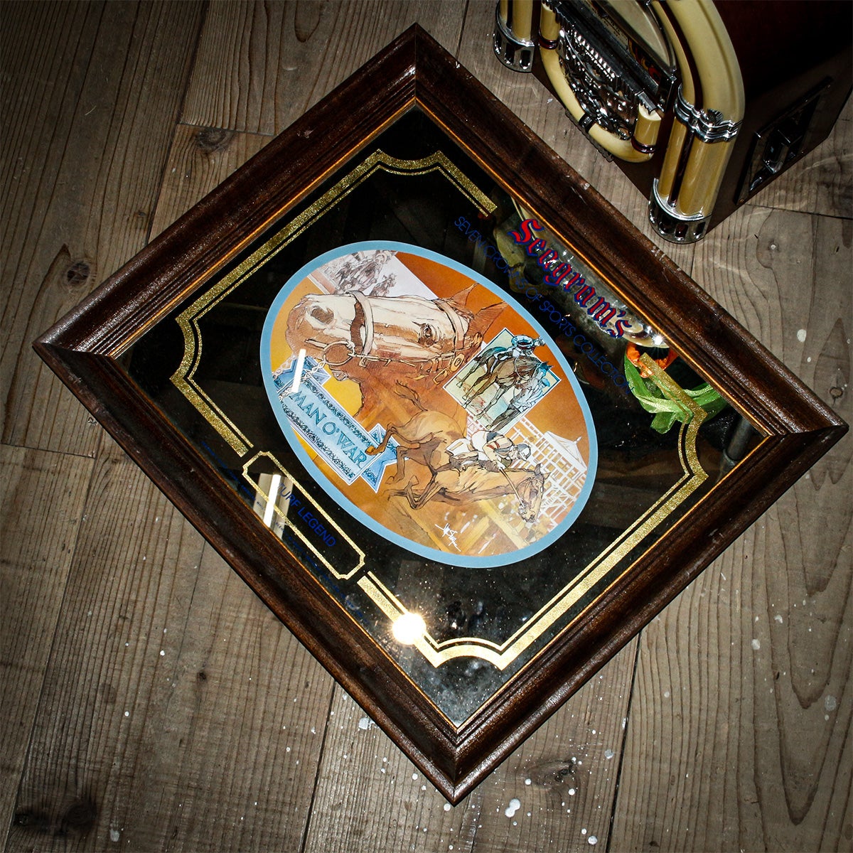 Seagrams パブミラー Seven Crowns of Sports Collection Turf Legend